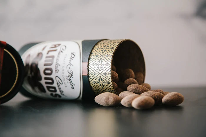 CHOCOLATE COATED ALMONDS