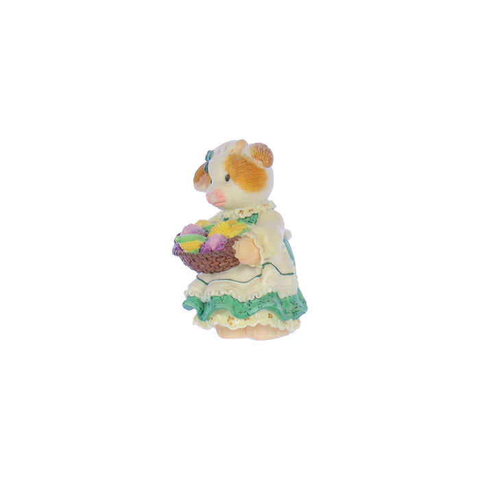 Marys-Moo-Moos-by-Mary-Rhyner-Nadig-Resin-Figurine-March-Corn,-Beef-and-Cabbage-257478