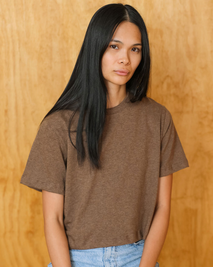 Made in Canada 100% Organic Cotton Monday Crop Tee Heather Brown - Unisex - Province of Canada