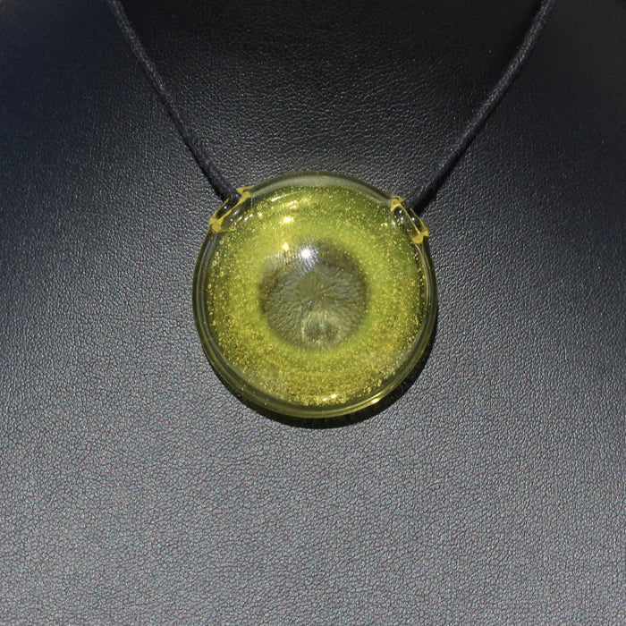 Serum Pendant